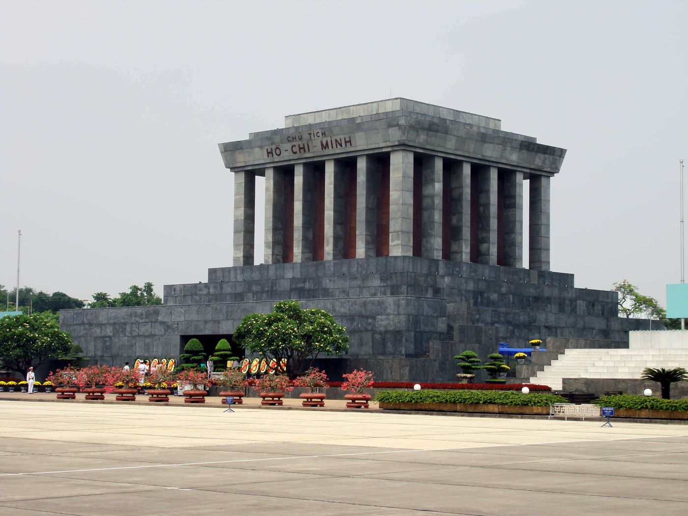 Visit Ho Chi Minh's Mausoleum