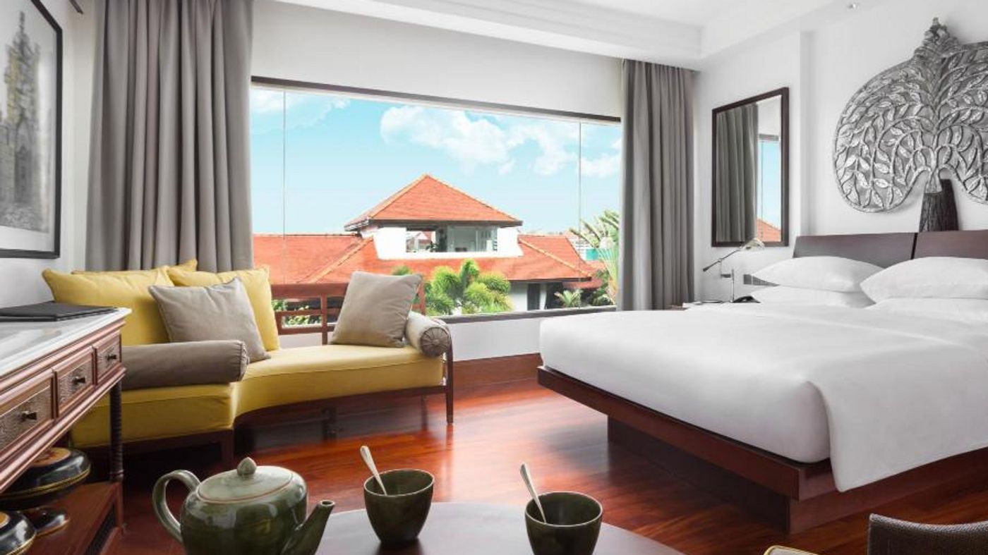 Stay at these top luxury hotels in Siem Reap, Cambodia