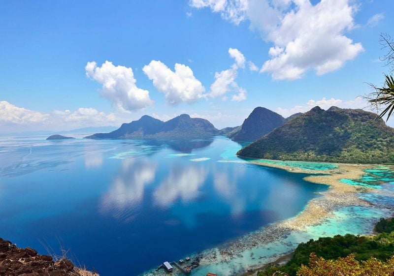 Popular place Visit Borneo's best islands in Malaysia