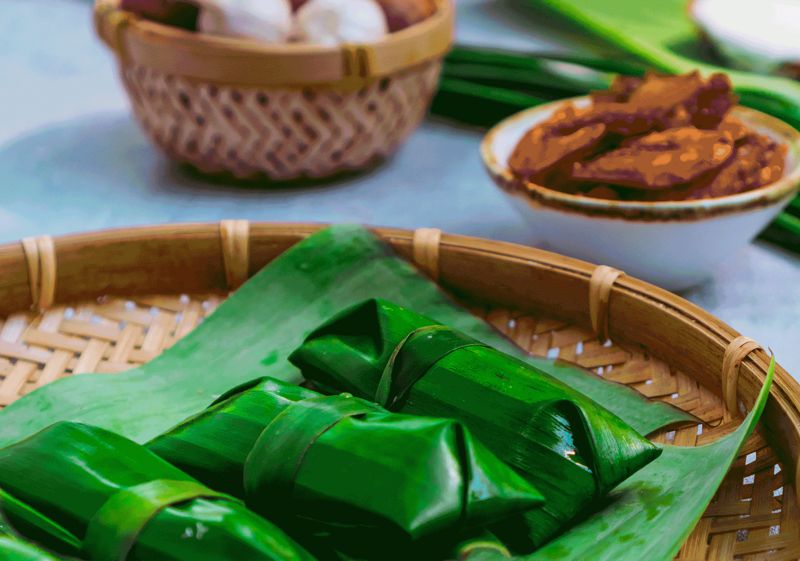 Signature local foods you should try in Hue