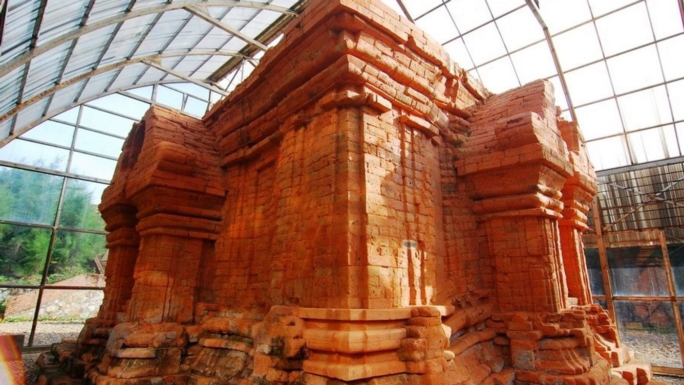 Phu Dien Cham Tower in Vietnam sets world record