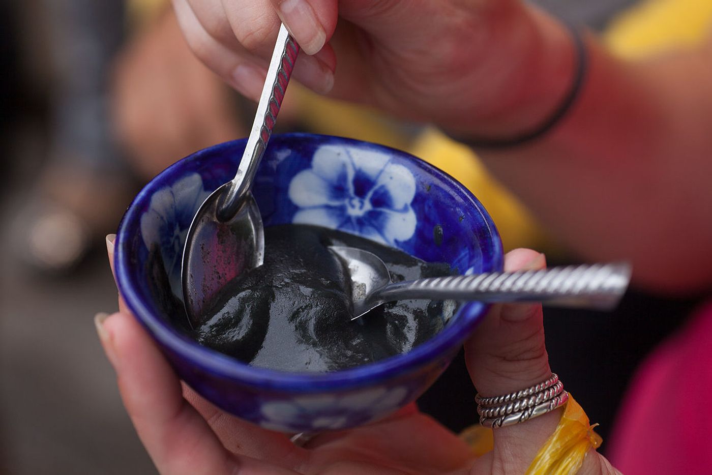 Black sesame soup