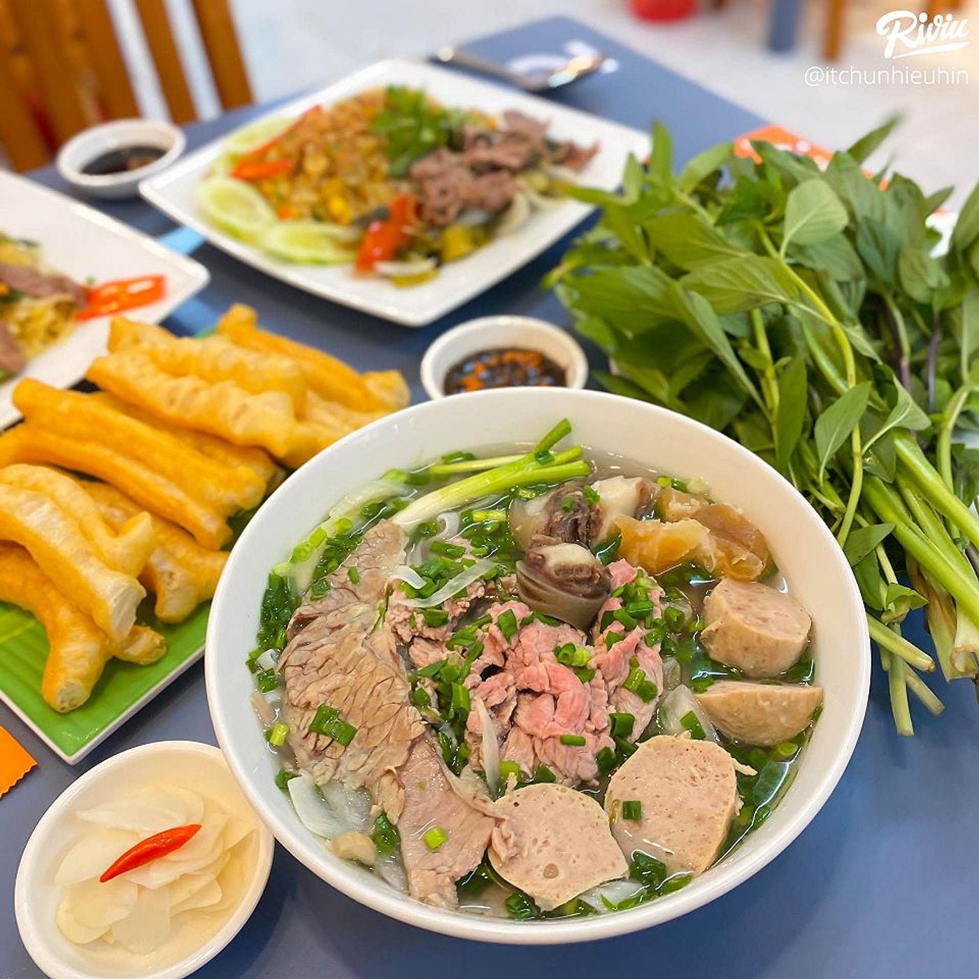 Pho, a must-try dish in Ha Noi