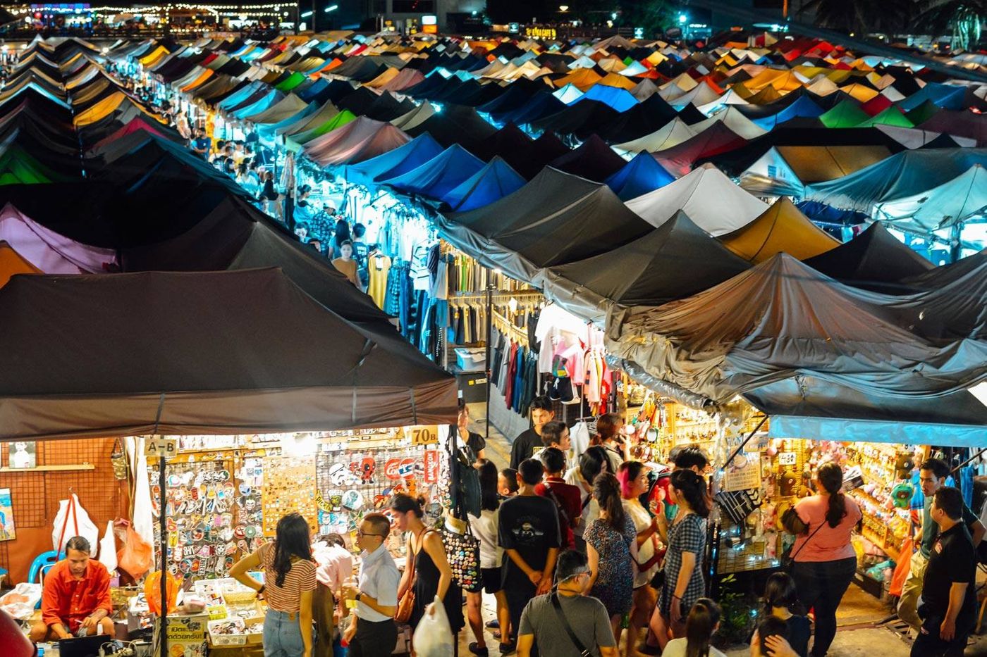 Top must-go night markets in Thailand