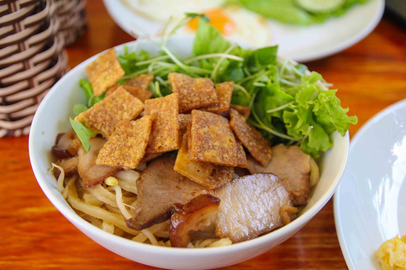Foods you have to try when visiting Da Nang