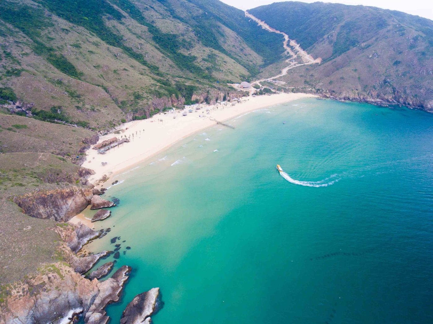 Visit the most beautiful beaches in Quy Nhon, Vietnam