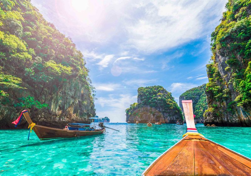 Popular place Discover Ko Phi Phi, paradise on earth