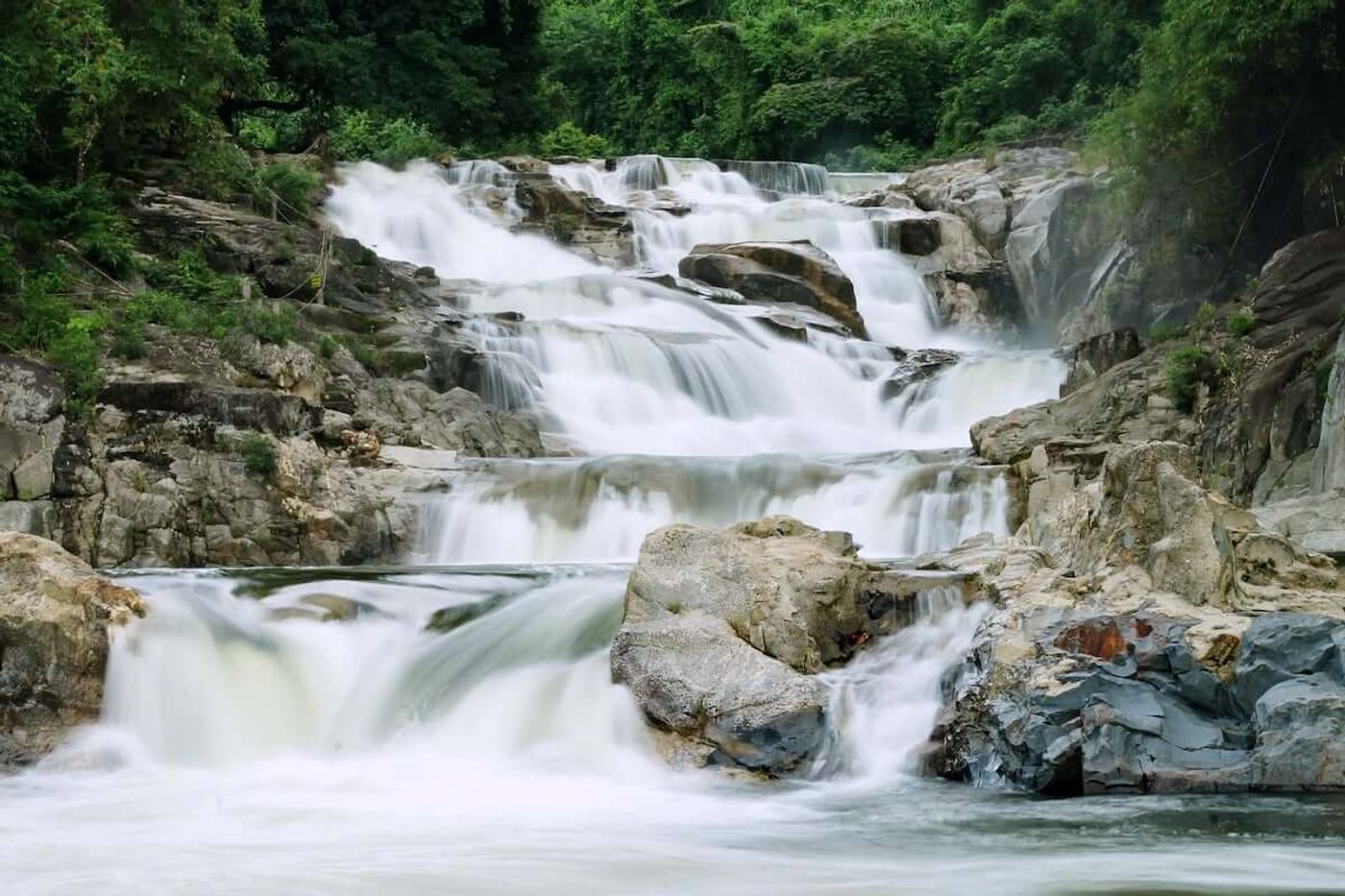 Top breathtaking waterfalls in Vietnam