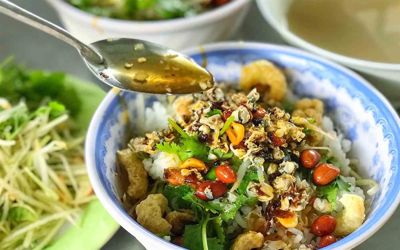 CƠM HẾN
