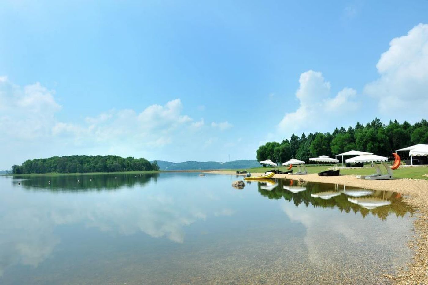 Dai Lai Lake