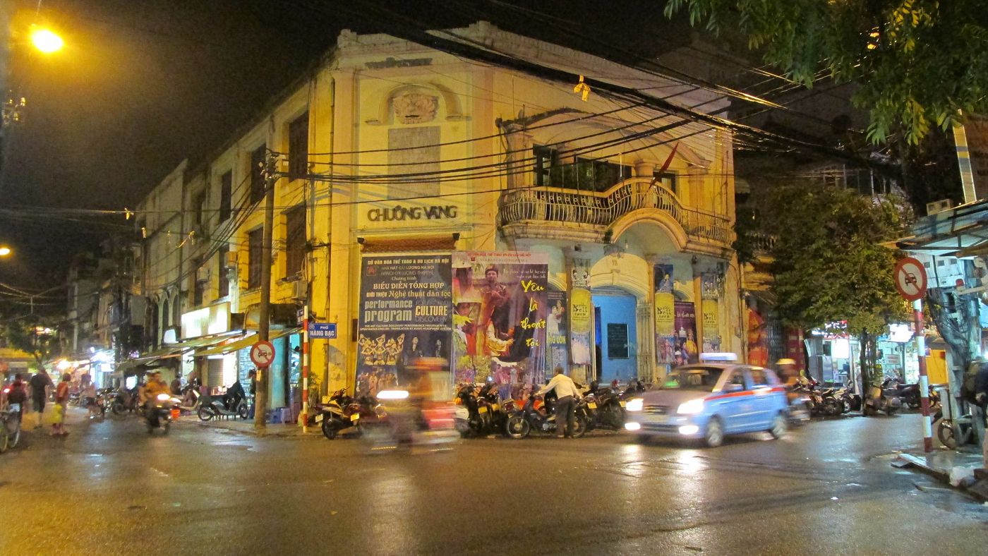 5 busiest streets in the Old Quarter, Ha Noi