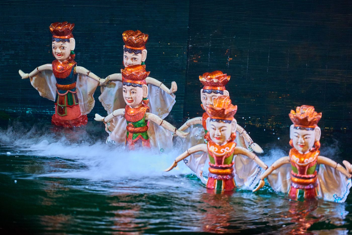 Water Puppet Show – the unique cultural experience