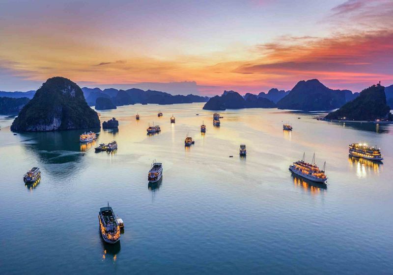 Popular place An introduction to Ha Long, Vietnam