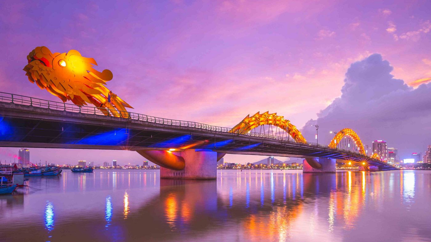 Da Nang - The city of bridges