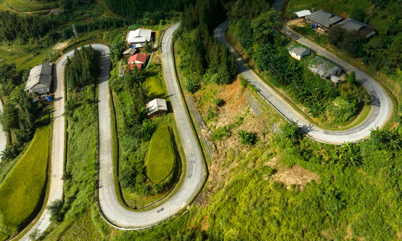 Photo of Na Tenh - Cao Bang pass from above.
