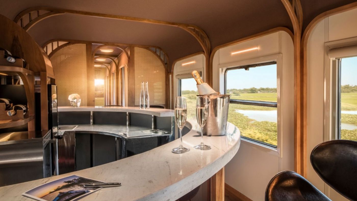 Experience Luxurious Train Travel on the Hanoi-Da Nang Route