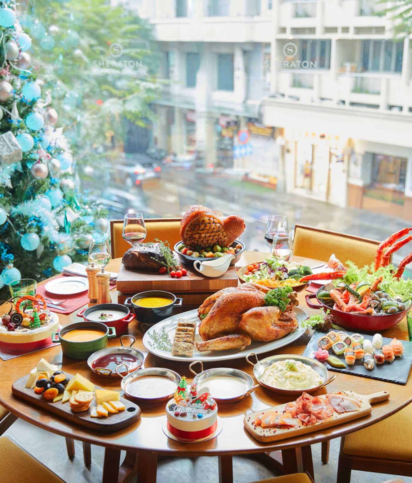 Saigon in Christmas
