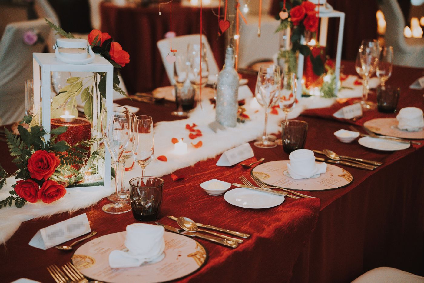 A warm dinner with your lovers