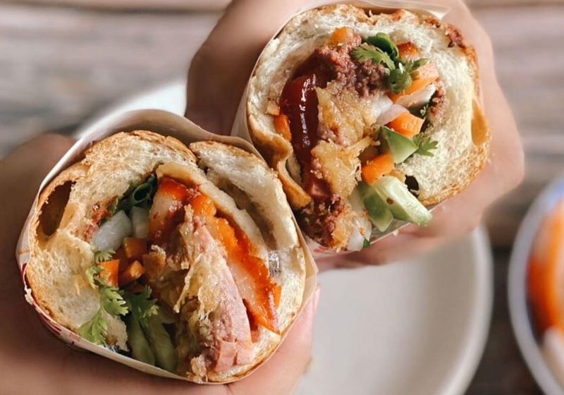 Popular place The Vietnam Banh Mi Festival will be held for the first time