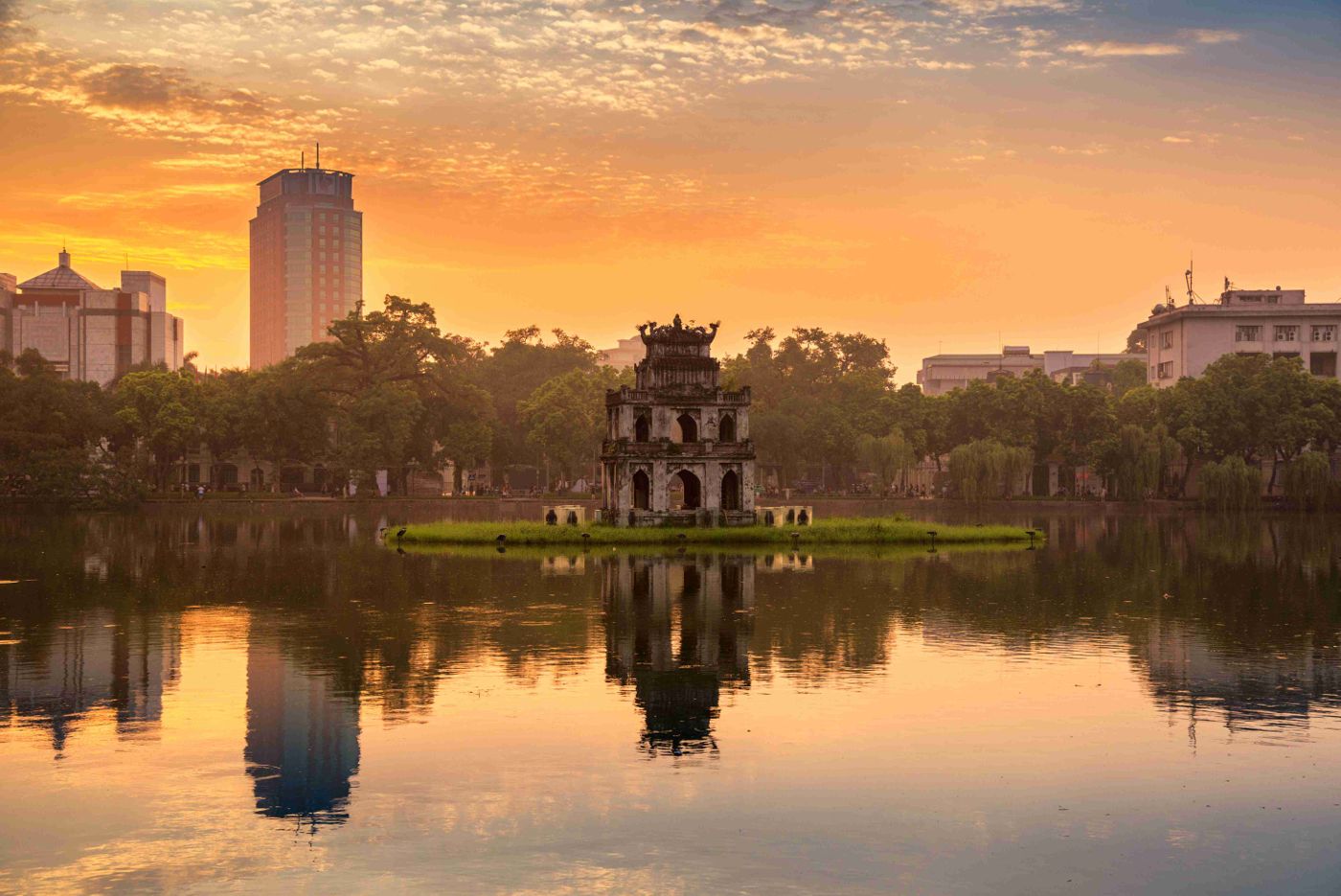 Hoan Kiem Lake, Hanoi