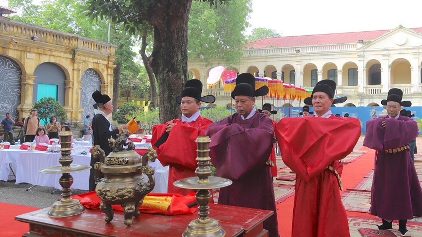 Reenactment of Traditional Doan Ngo Festival Celebration at Thang Long Imperial Citadel
