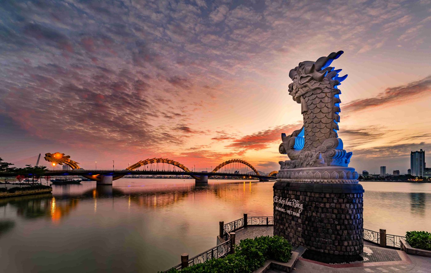 Dragon Bridge, Da Nang