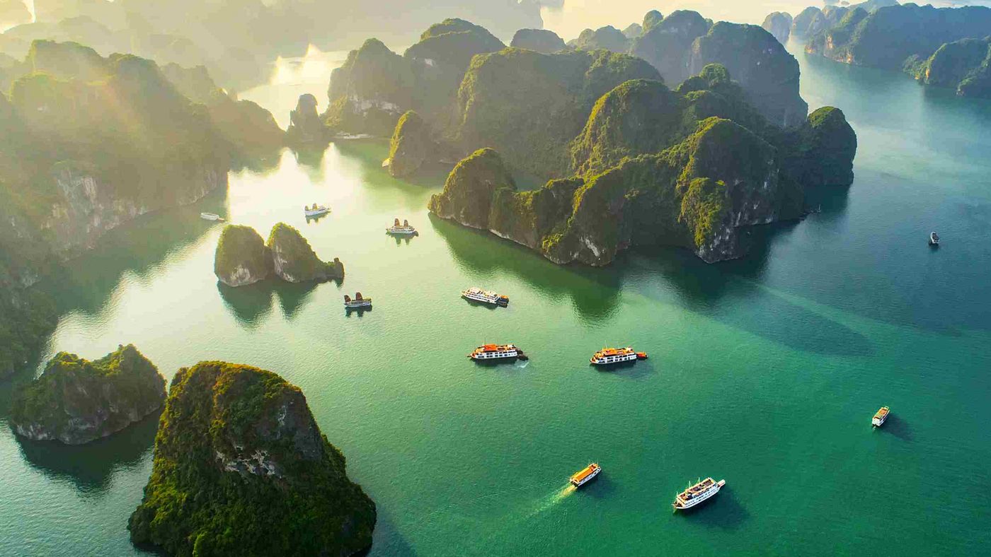 Ha Long Bay-Cat Ba Archipelago recognized as a world natural heritage