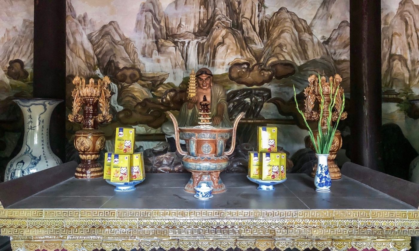 The Eight Arhats statues in the pagoda. Credit: @VNExpress